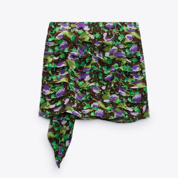 NWT FLORAL PAREO MINI SKIRT - Picture 3 of 4